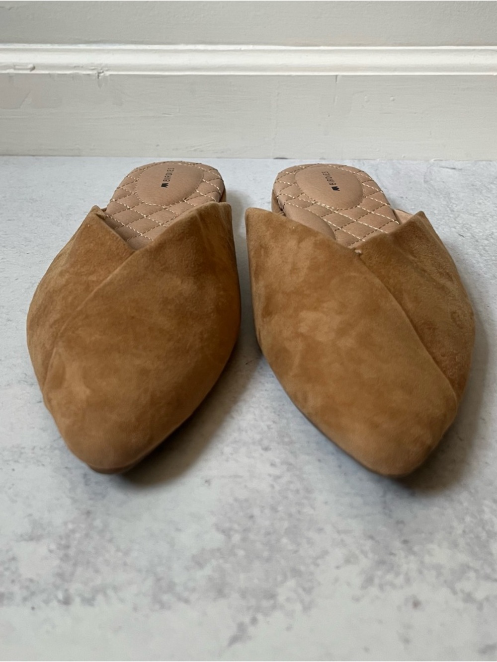 Birdies Suede Slip On Mules 10.5 Tan Beige Pointed Toe Neutral Flats - Picture 3 of 7